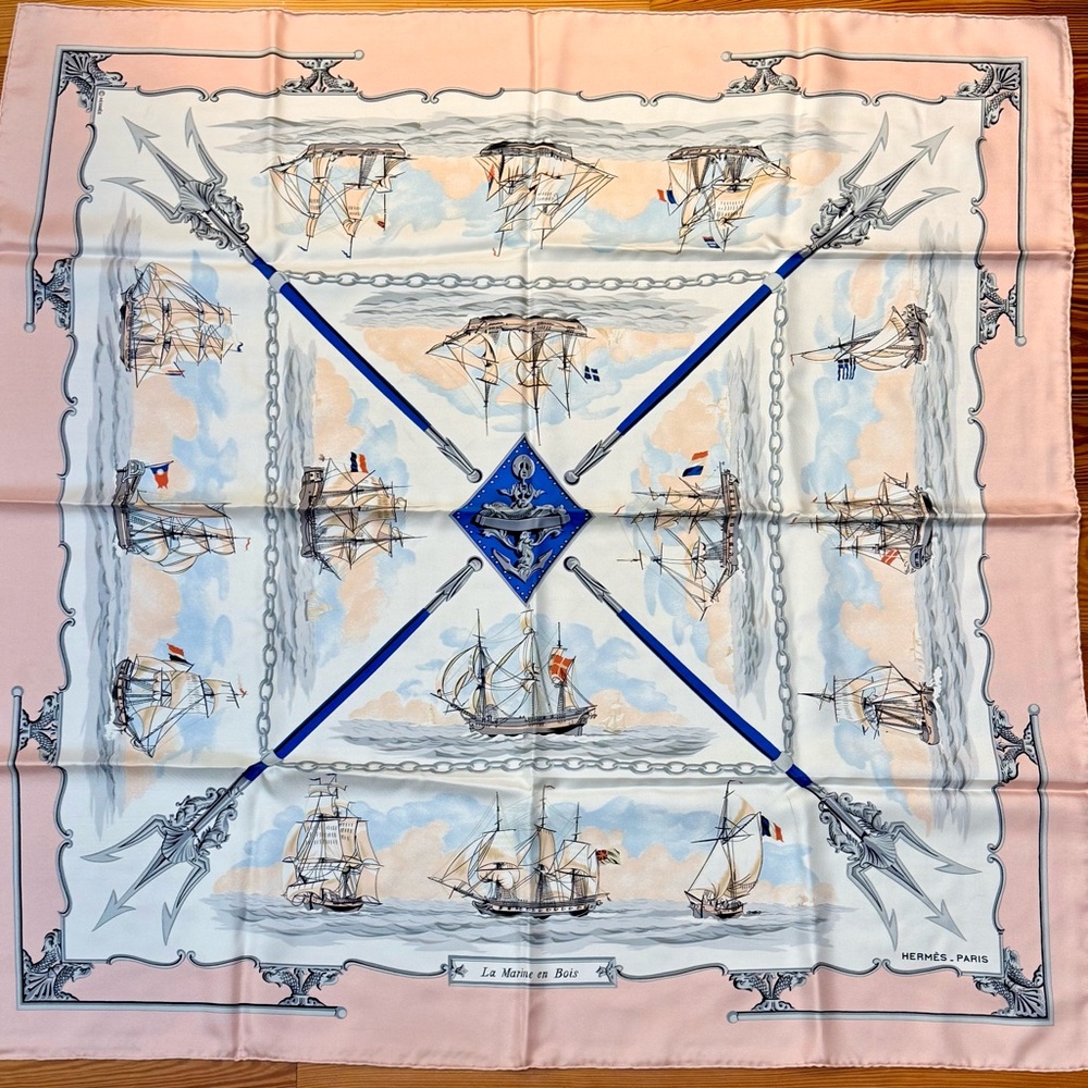 HERMES Never Worn Vintage “The Wooden Marine” Pink Carre 90 Silk Twill Scarf - Picture 5 of 16